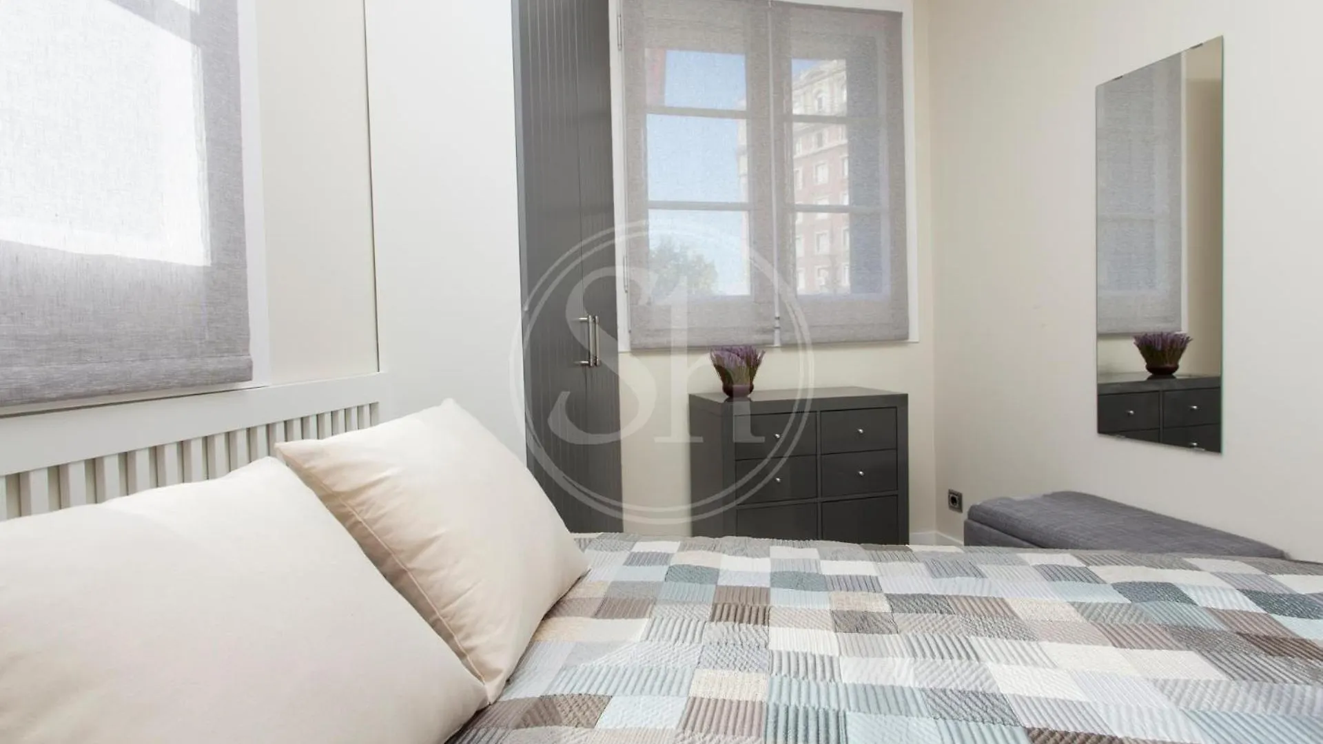 Apartamento Familiar En Avenida Gaudi Barcelona Apartment