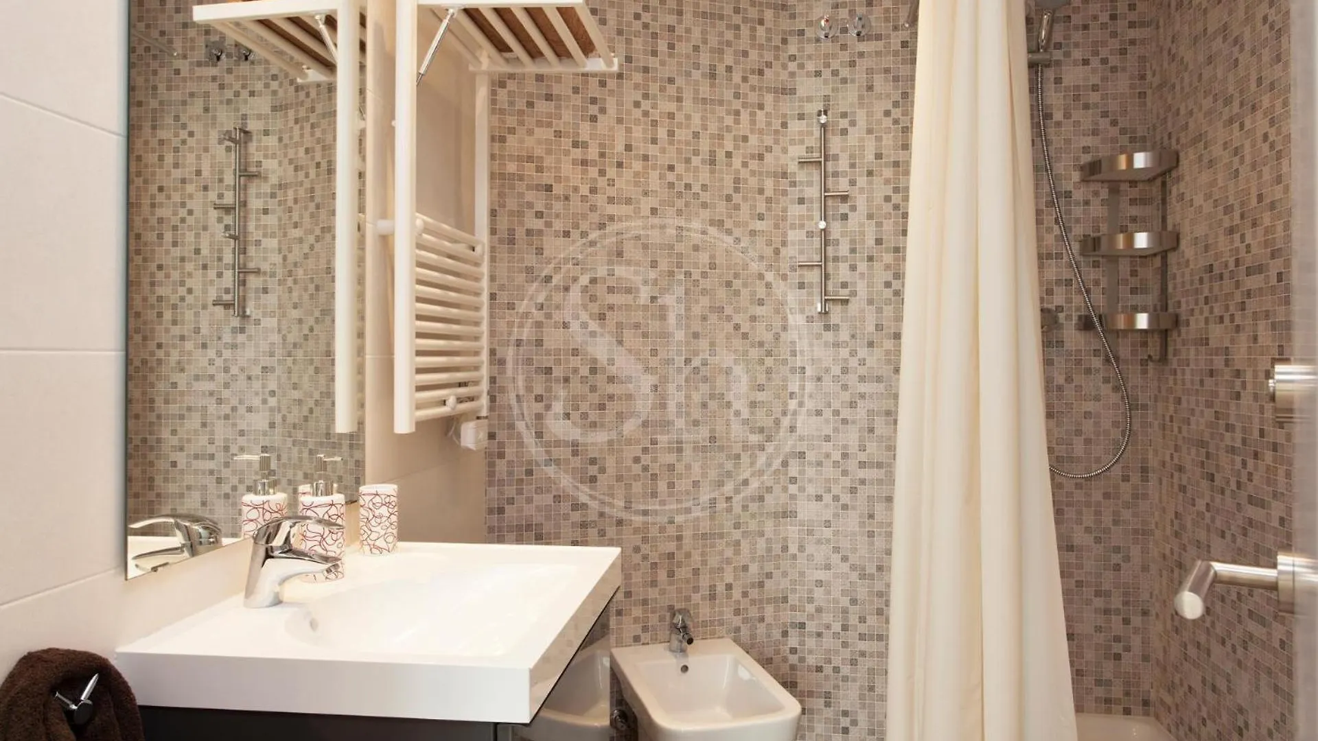 Apartamento Familiar En Avenida Gaudi Barcelona 0*,