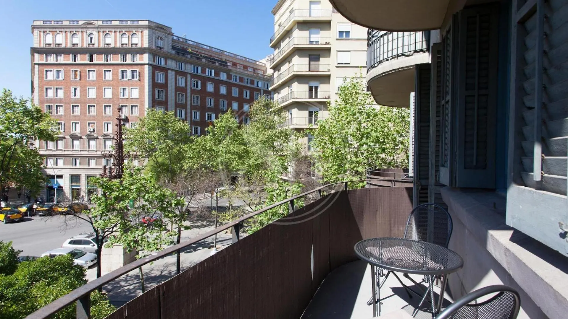 Apartamento Familiar En Avenida Gaudi Barcelona